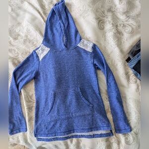 Cozy blue hoodie, kids 7-8